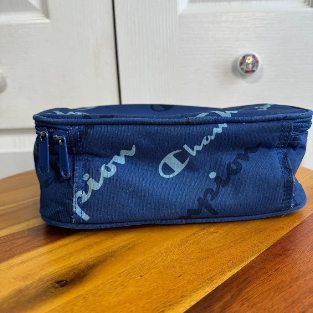 Champion couple stains